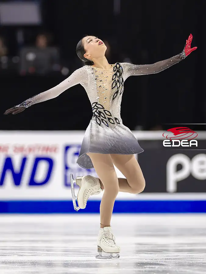 Ice Gallery Skates U.S.